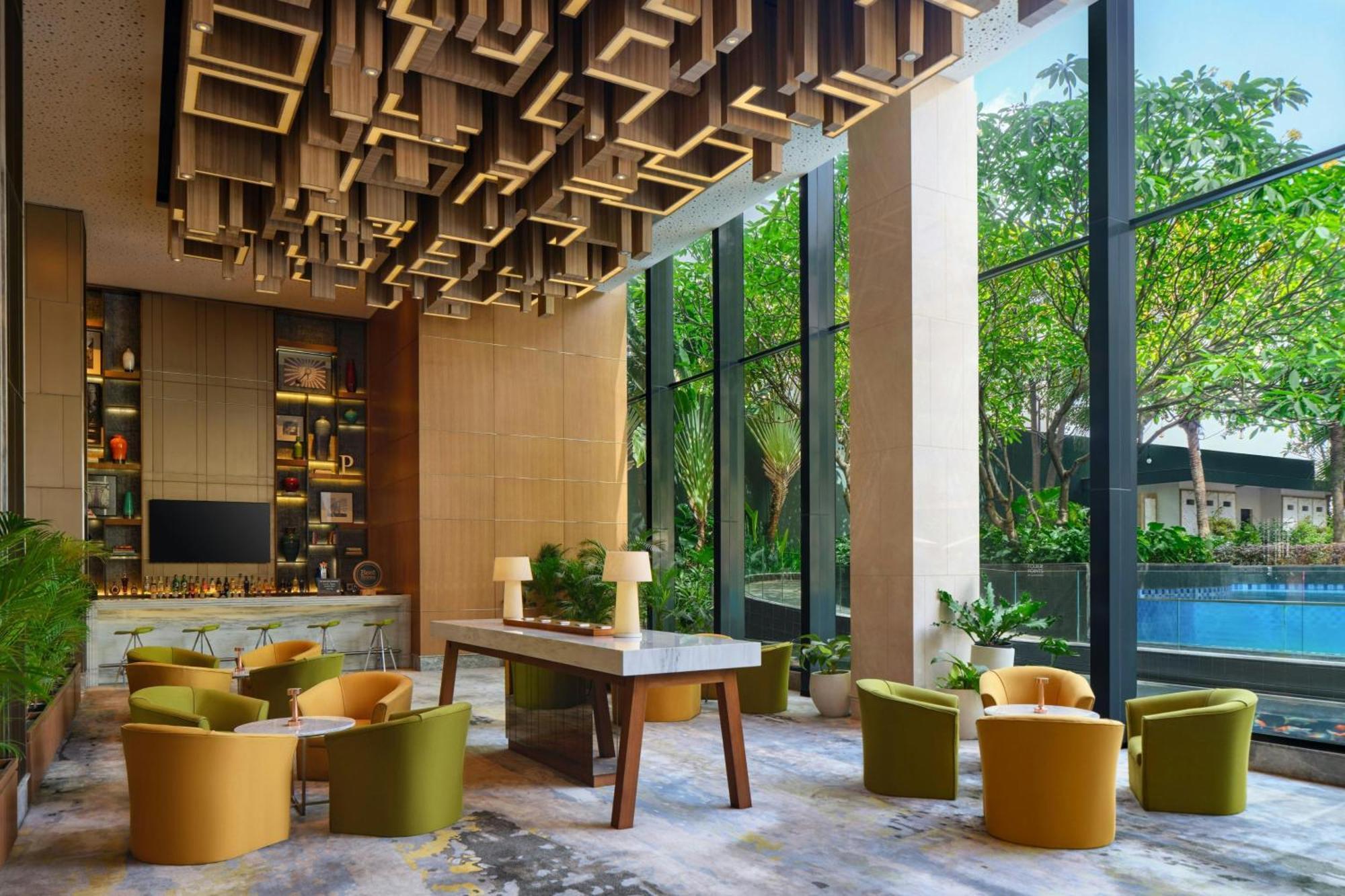 Four Points By Sheraton Surabaya, Tunjungan Plaza Exterior photo